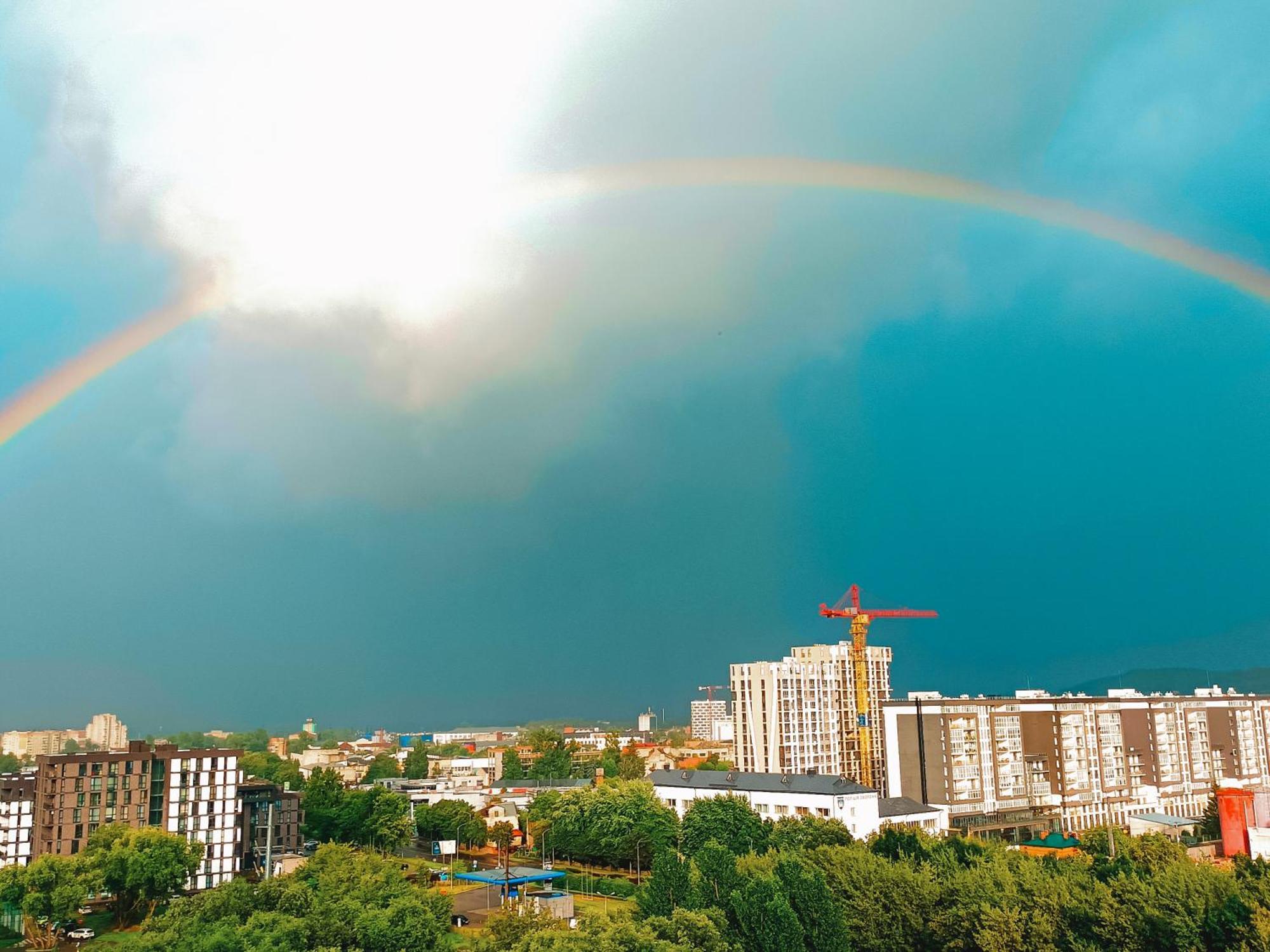 Романтичні Апартаменти З Мальовничим Краєвидом Lviv Exterior foto